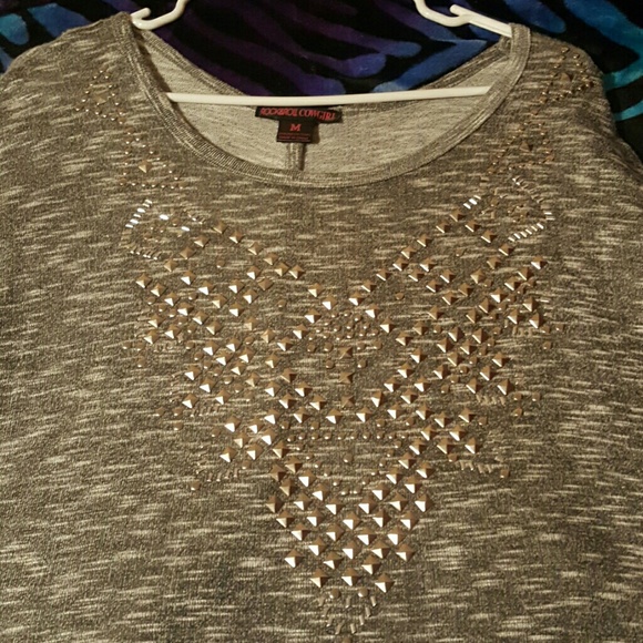 Long-sleeved shirt with back slit - Picture 4 of 5